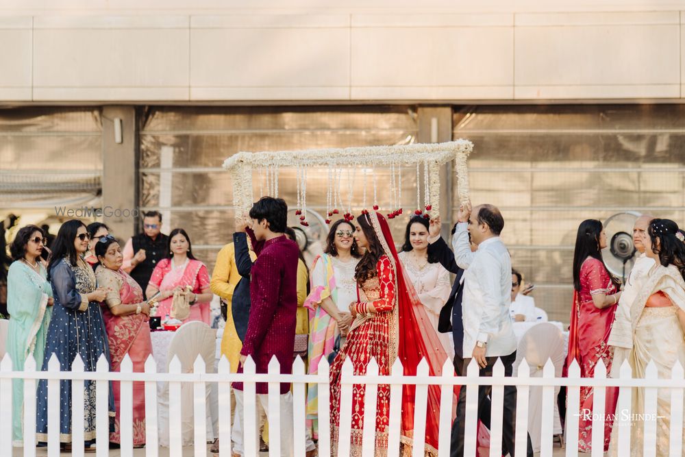 Photo From Saloni & Chirayu : Gujarati Wedding at Novotel Mumbai International Airport - By Rohan Shinde Photography & Films (RSP)