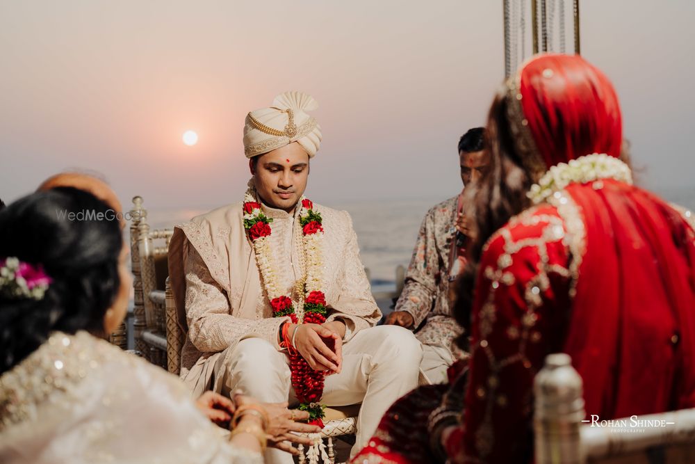 Photo From Saloni & Chirayu : Gujarati Wedding at Novotel Mumbai International Airport - By Rohan Shinde Photography & Films (RSP)