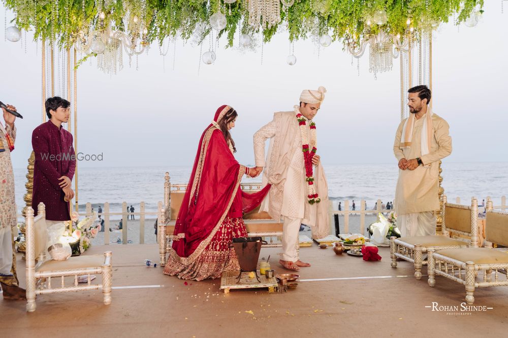 Photo From Saloni & Chirayu : Gujarati Wedding at Novotel Mumbai International Airport - By Rohan Shinde Photography & Films (RSP)