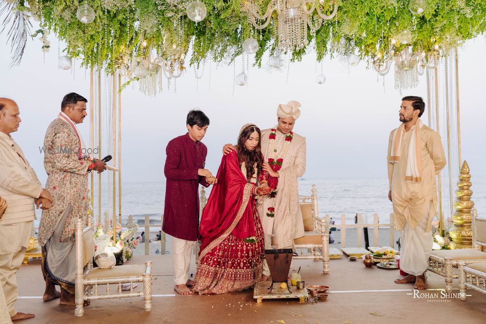 Photo From Saloni & Chirayu : Gujarati Wedding at Novotel Mumbai International Airport - By Rohan Shinde Photography & Films (RSP)