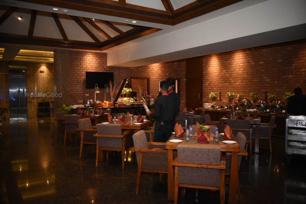 Photo From Legacy Lounge - By The Lalit Great Eastern Kolkata