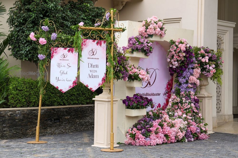 Photo From Dhriti & Adam - By Falcon Social