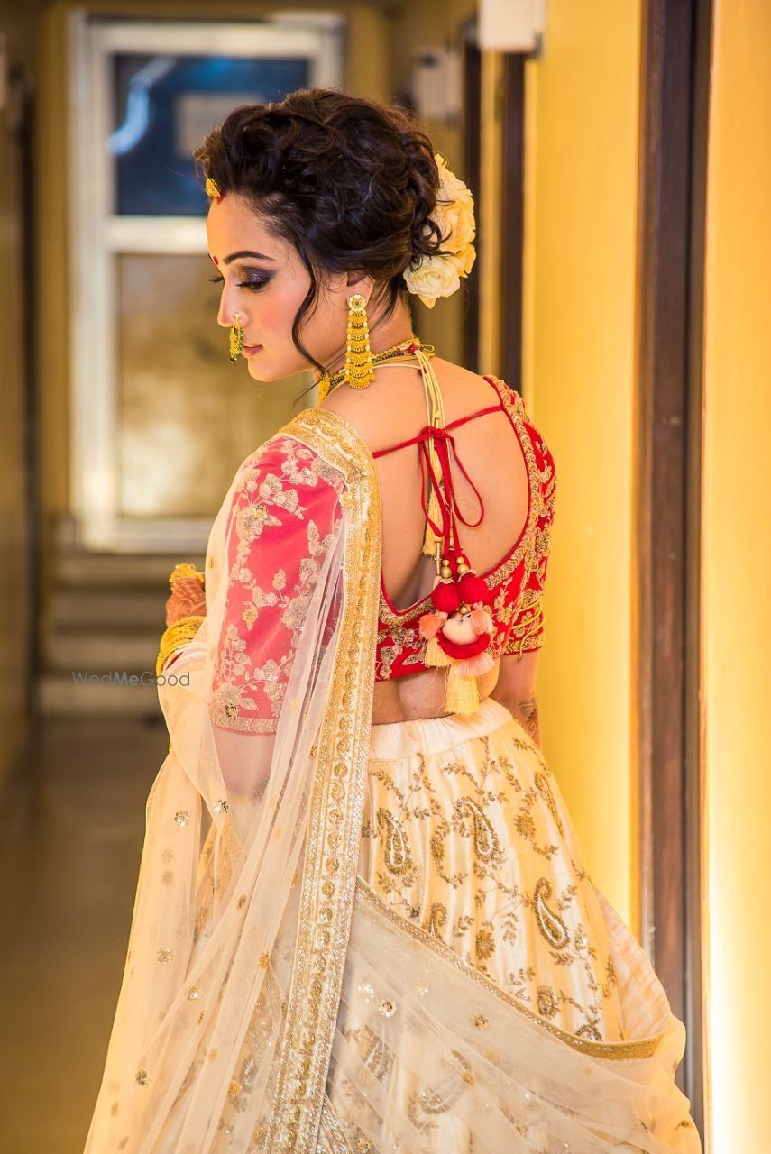 Photo From Bengali Bride_Gorgeous Tanaya on her reception, with radiant glowing skin  - By Nivritti Chandra