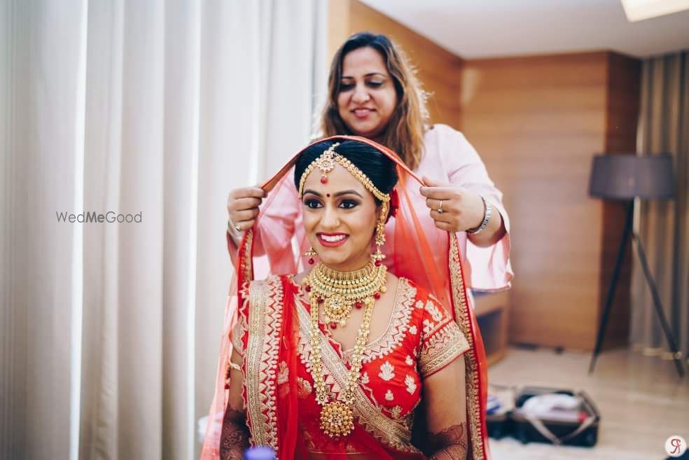 Photo From dr Nicole Shah American dulhaniya weds dr Mehak Shah Mumbai ka Mulga. - By Sanjana Bandesha Makeup n Hair Concepts