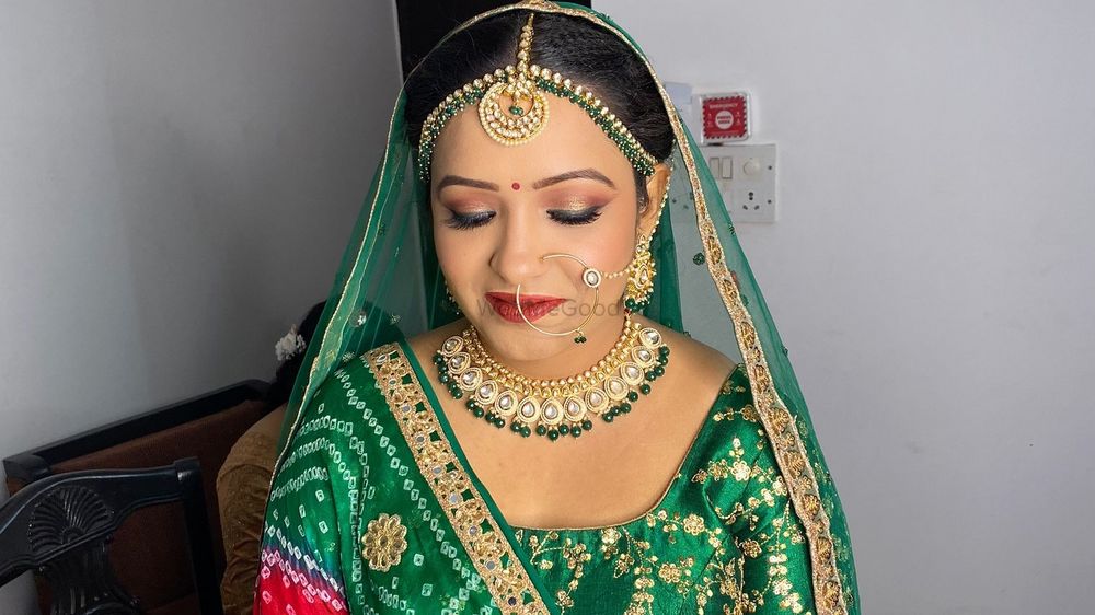 Simmi Chhabra Makeup Artist