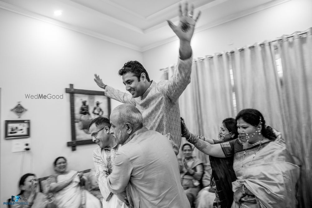 Photo From Abhinav Caiitlin - The salsa affair - By Pixels Stories