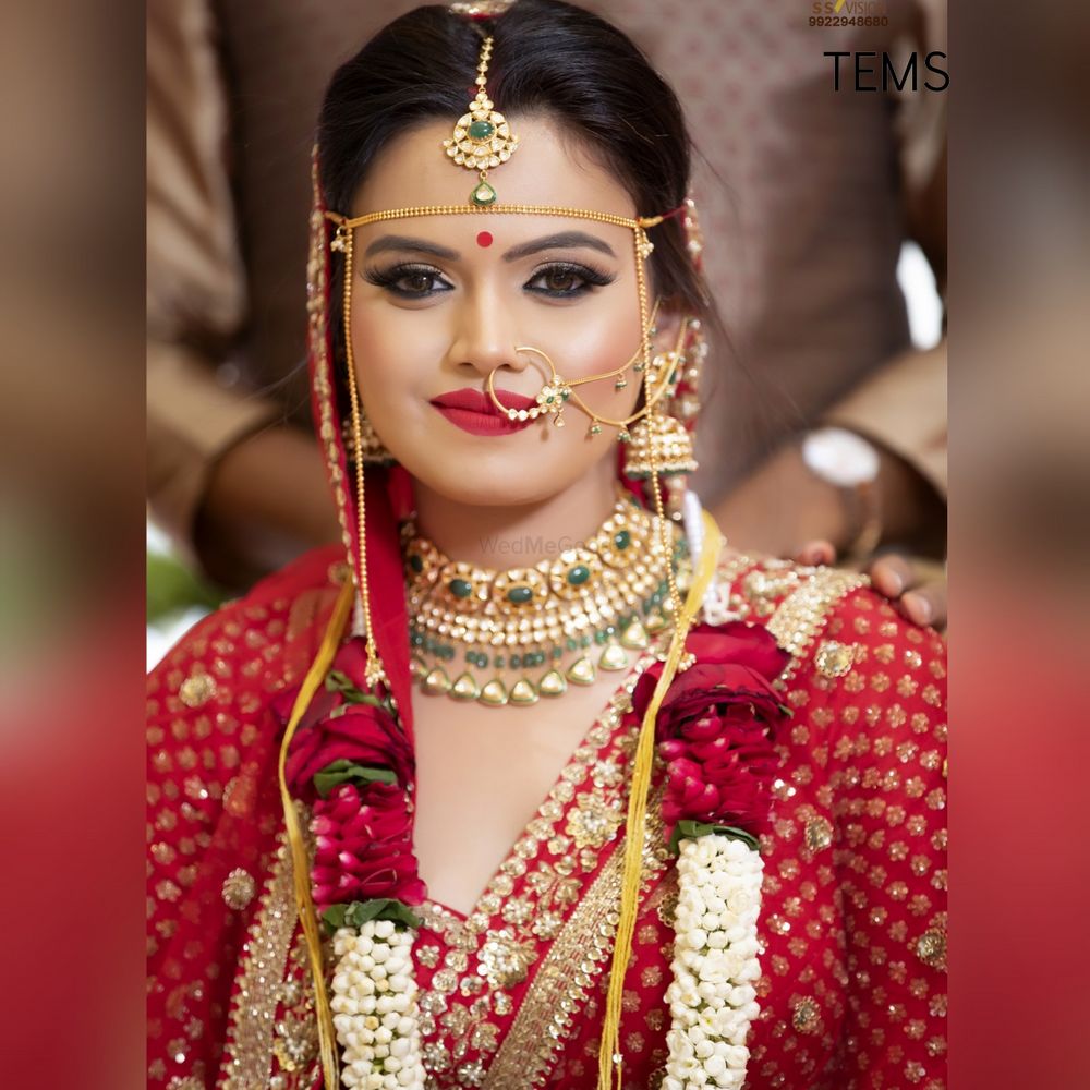 Photo From My Sabyasachi bride - By The Elegant Makeup Studio