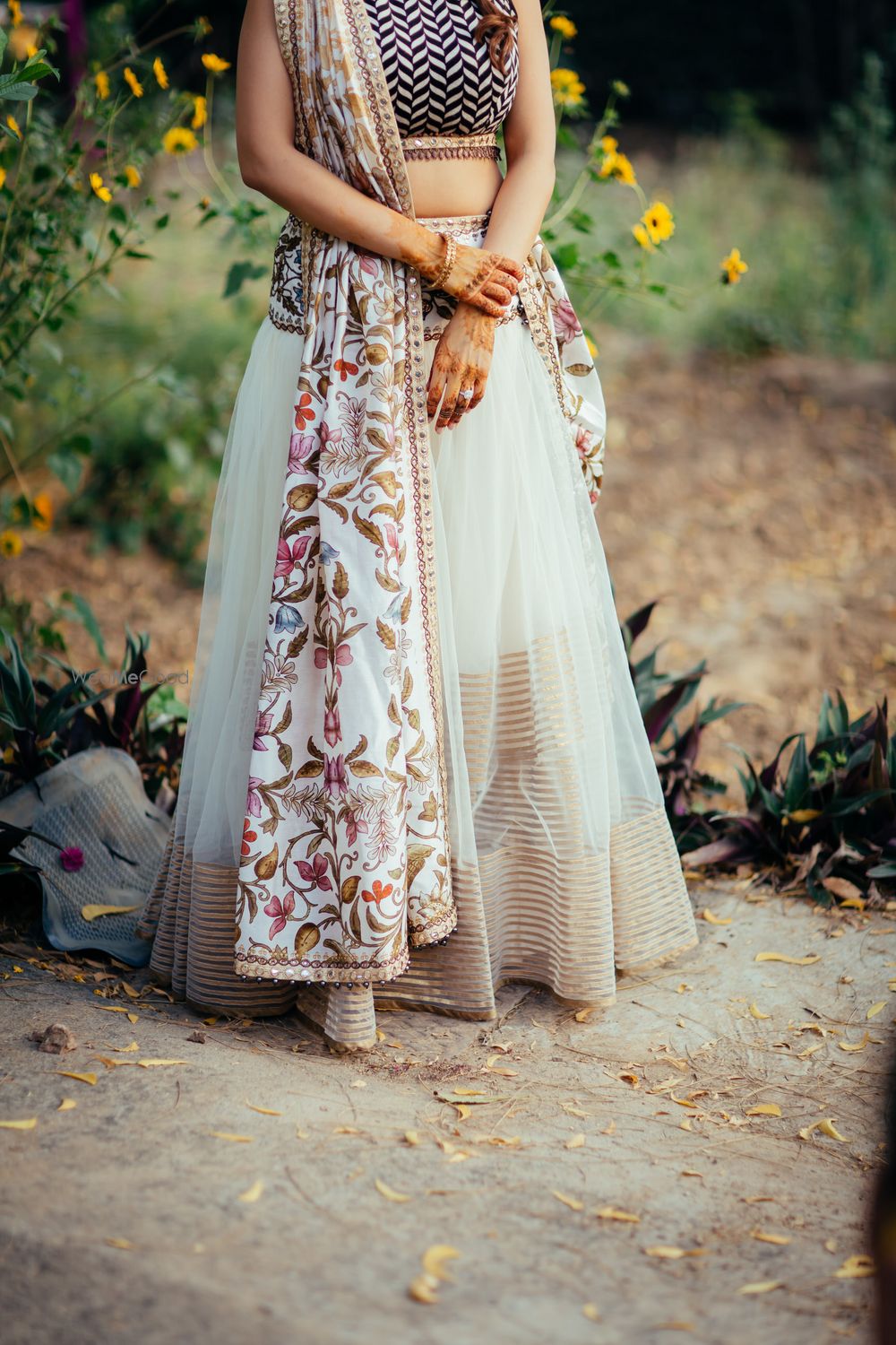 Photo of Light bridal lehenga for mehendi