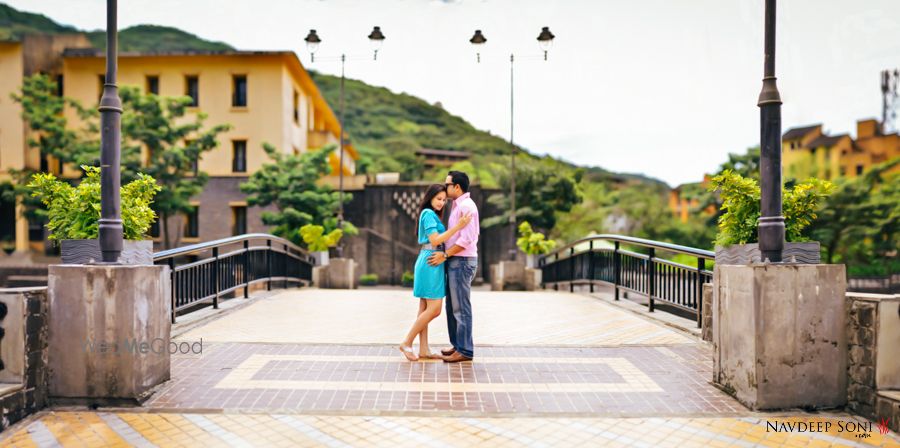 Photo From Lavasa Pre Wedding Shoot - By Navdeep Soni Photography