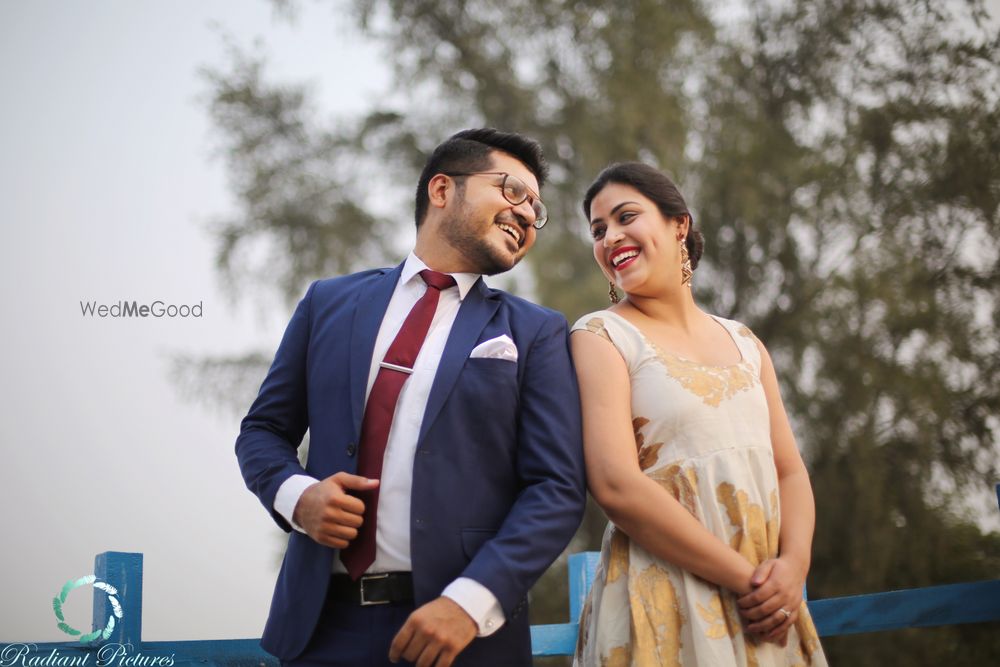 Photo From pre wedding - By Radiant Pictures