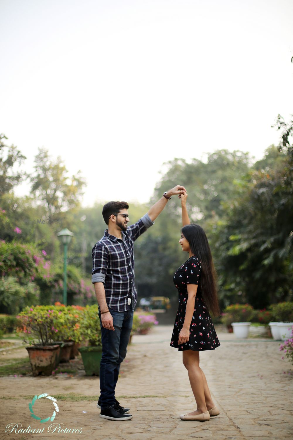 Photo From pre wedding - By Radiant Pictures