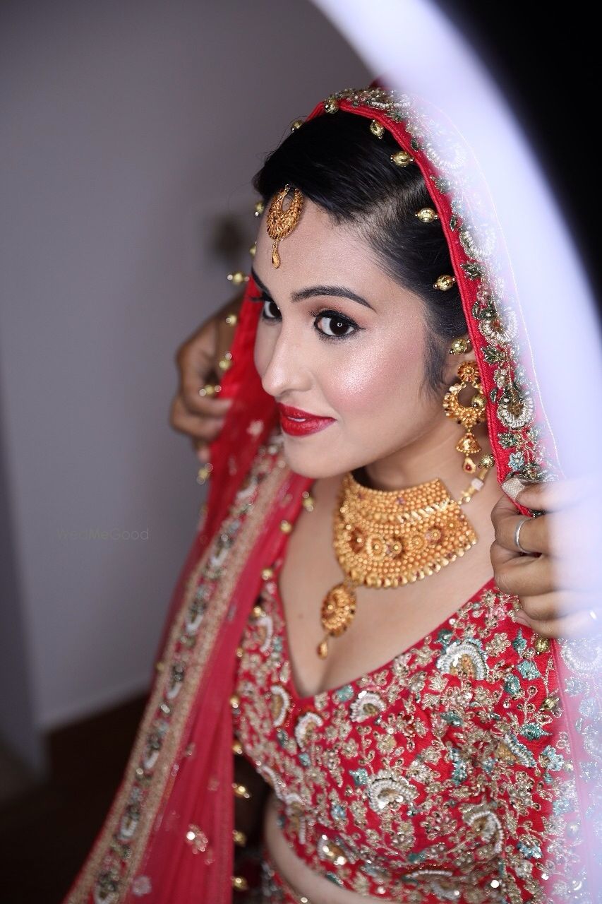 Photo From Aarushi's Grand Wedding 2018 - By Makeup by Oosh