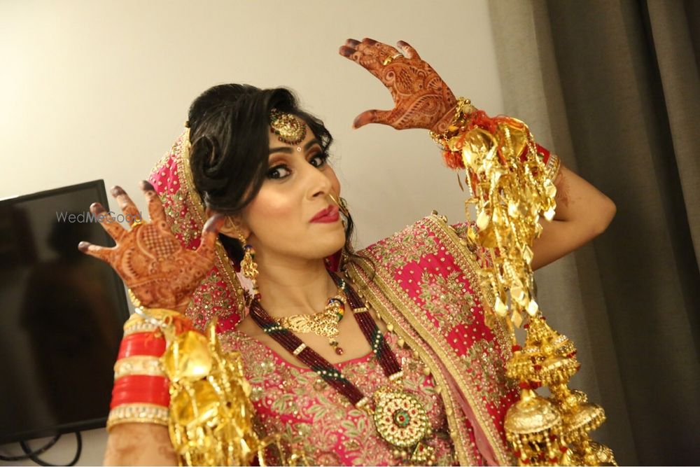 Photo From Nivedita’s wedding - By Makeovers by Niti