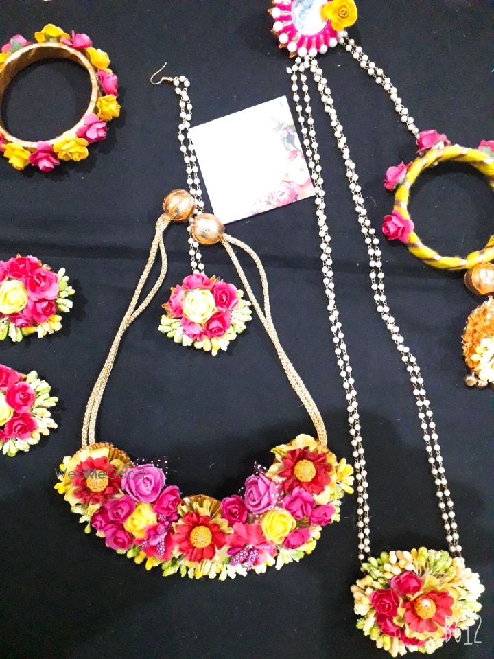 Photo From floral Jewelry - By MEFabulous