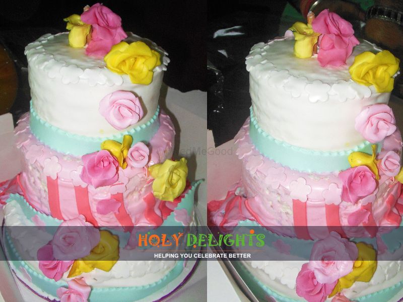 Photo From Cakes_Customized - By Holydelights