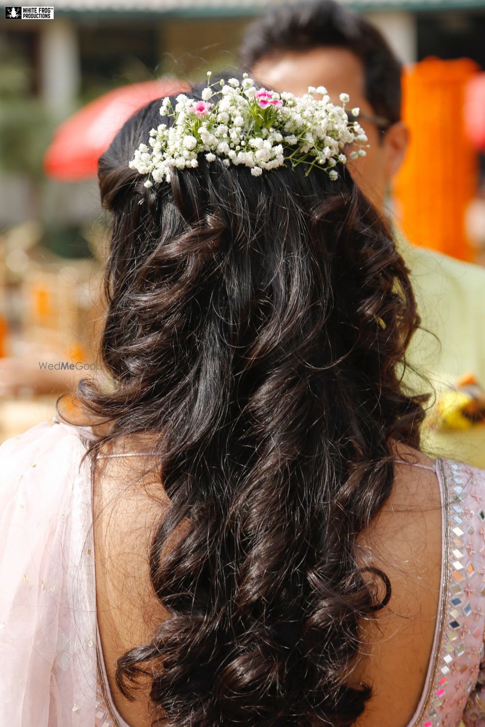 Photo of Mehendi babys breath hairstyle open hair