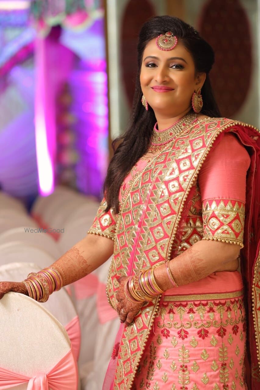 Photo From Pooja Desai Family Makeup - By Pratibha Nalla Studio