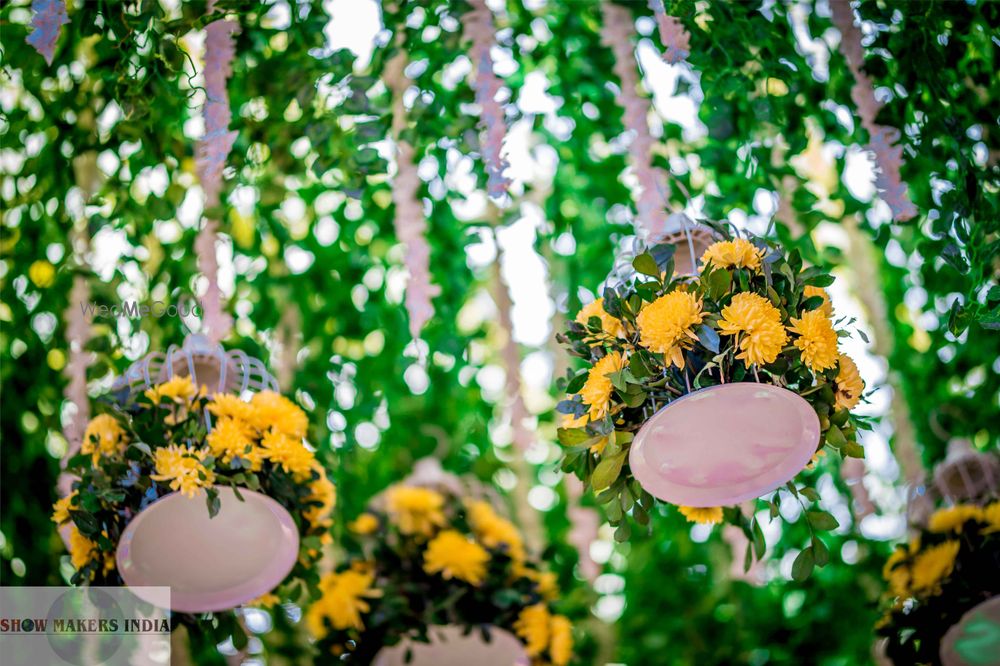Photo From A Colourful Mehendi Celebration - By Show Makers India