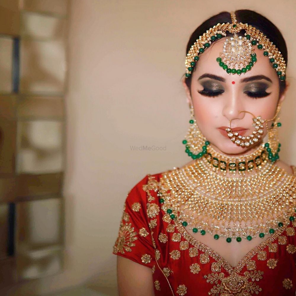 Photo From Sabyasachi Bride - By Makeup by Mansi Lakhwani