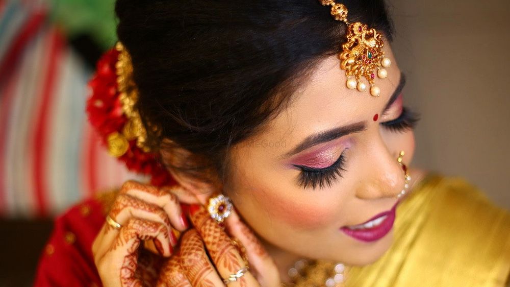 Makeup by Deepa Megnath