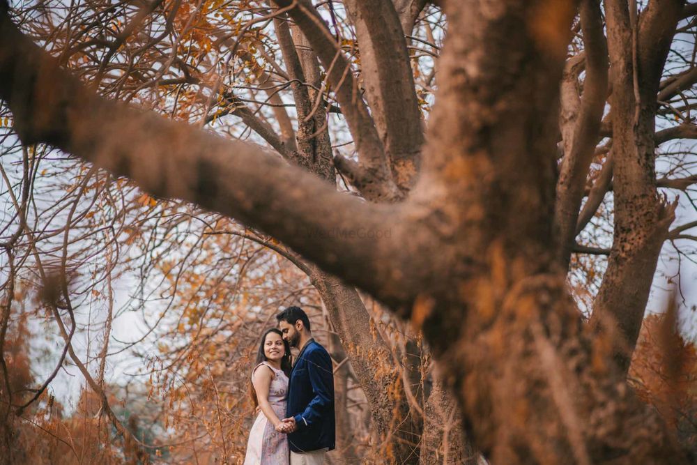 Photo From R + V Pre-wedding - By WhatKnot Photography