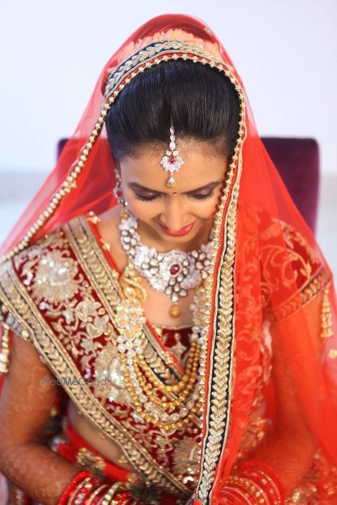 Photo From The Royal & Simplistic bridal look for Shloka - By Nivritti Chandra