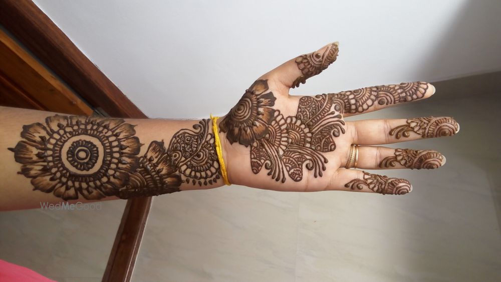 Photo From Simple designs - By Sree Mehendi Artist