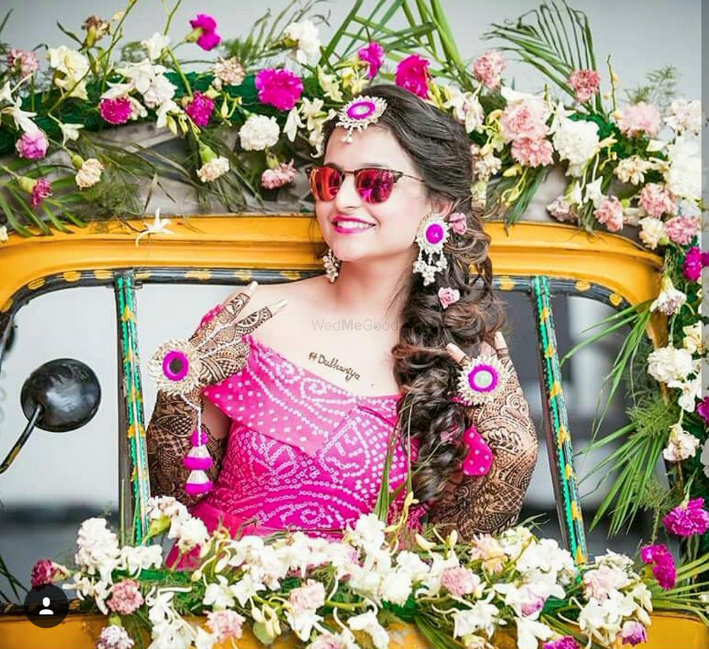 Photo of Pretty bride in floral gota jewellery