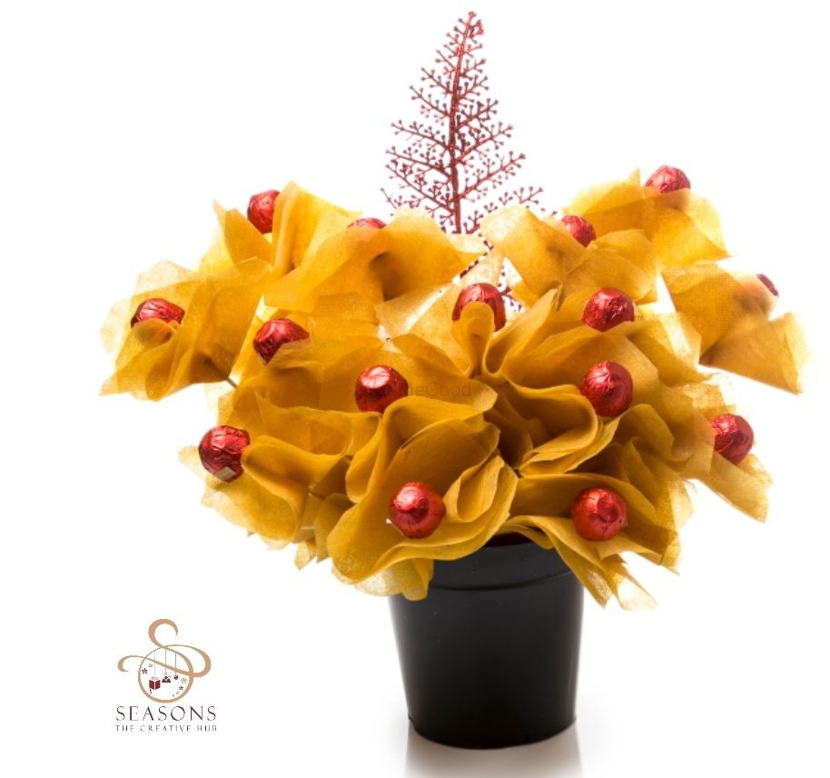 Photo From chocolate bouquets - By Seasons- The Creative Hub