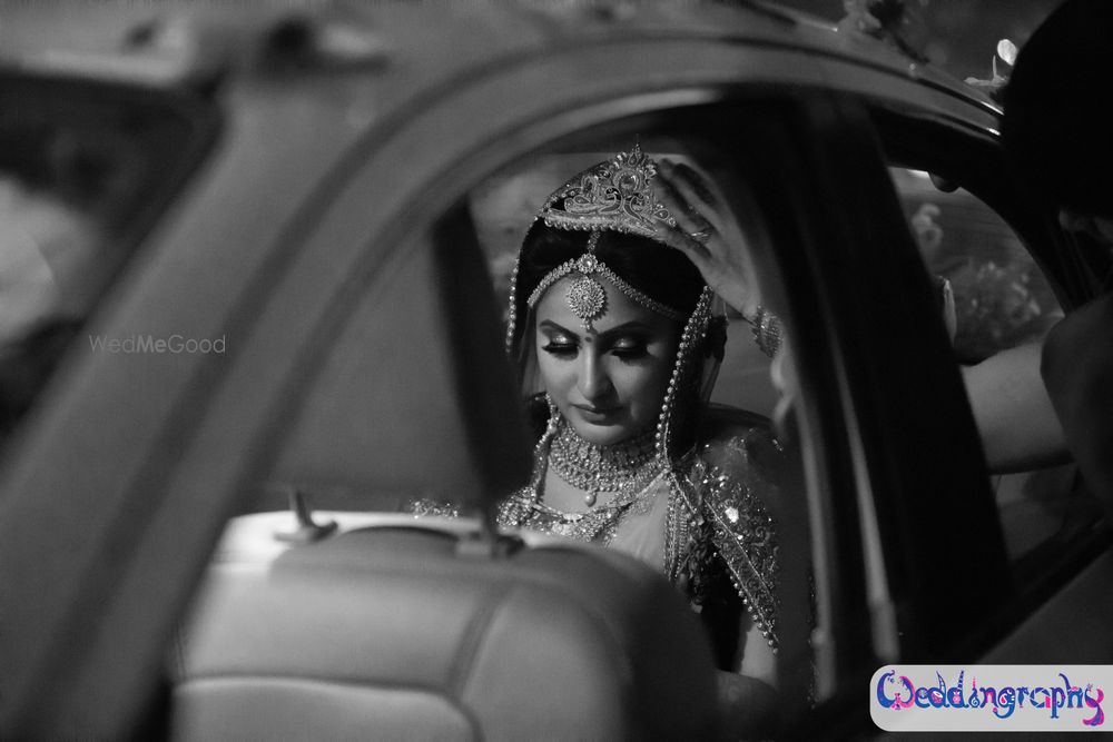 Photo From Sneha & Vivek Wedding - By Weddingraphy by M.O.M. Productions