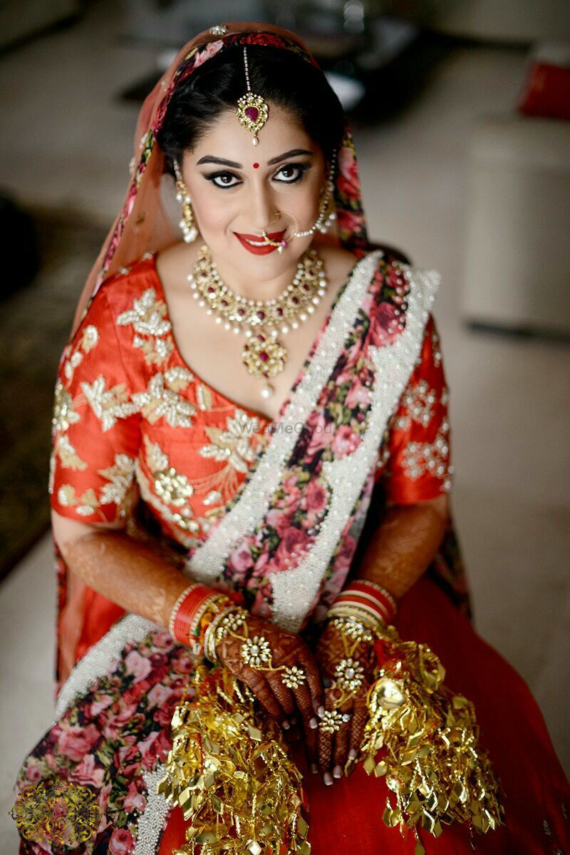 Photo of Red lipstick bridal makeup