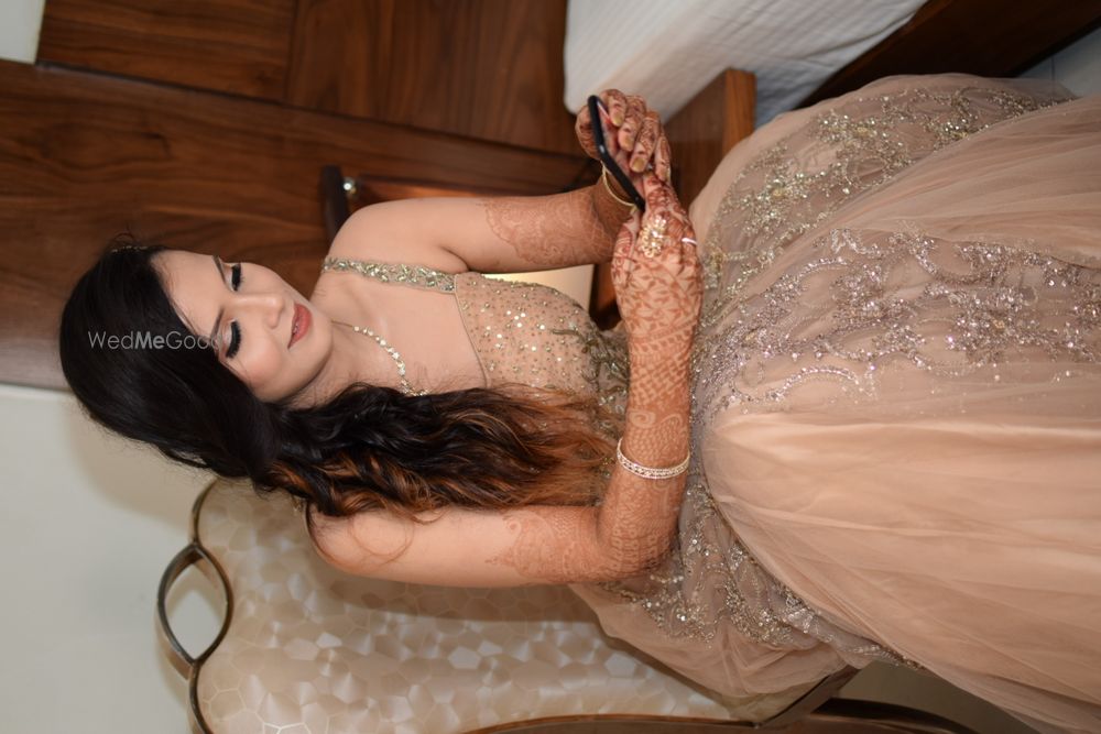 Photo From Extravagant Indian Bridal Journey - By Makeover Destination by Priya