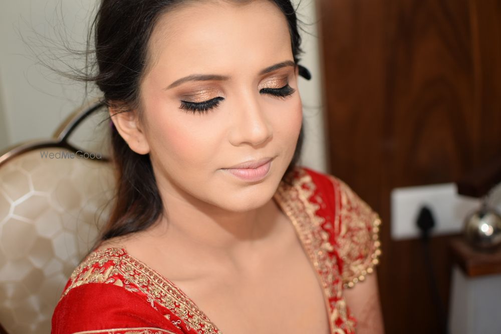 Photo From Extravagant Indian Bridal Journey - By Makeover Destination by Priya