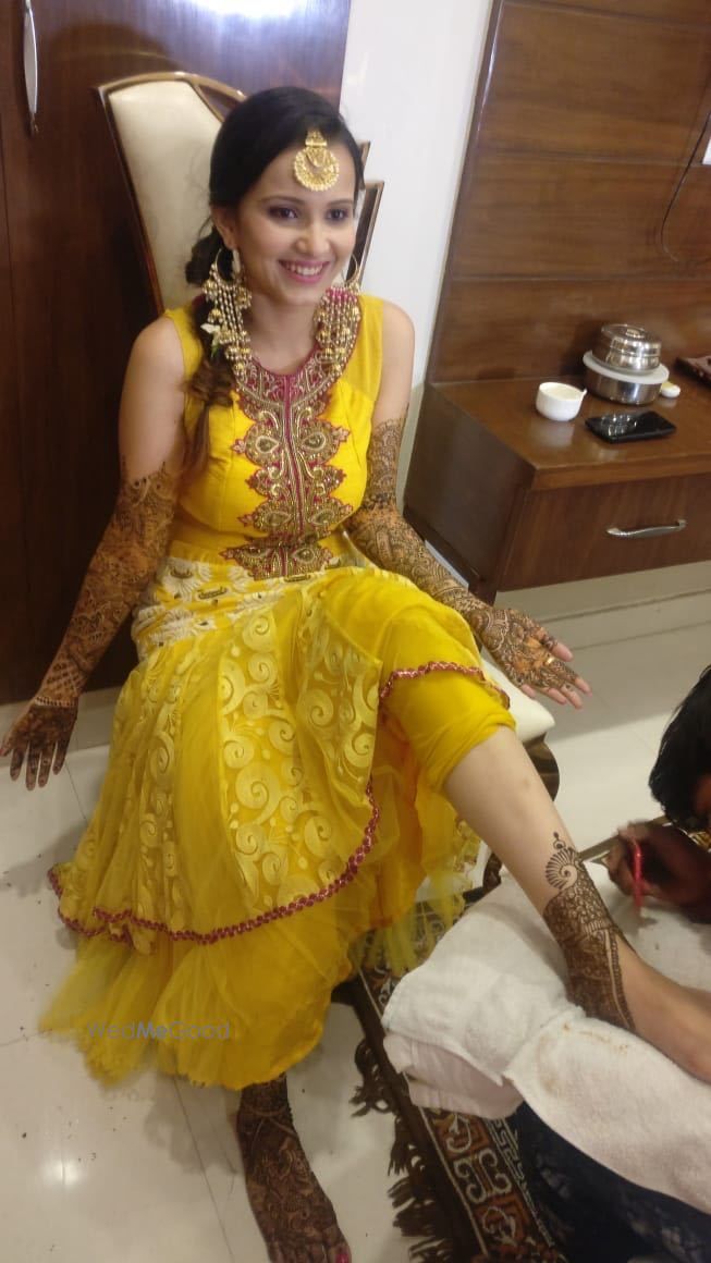 Photo From Extravagant Indian Bridal Journey - By Makeover Destination by Priya