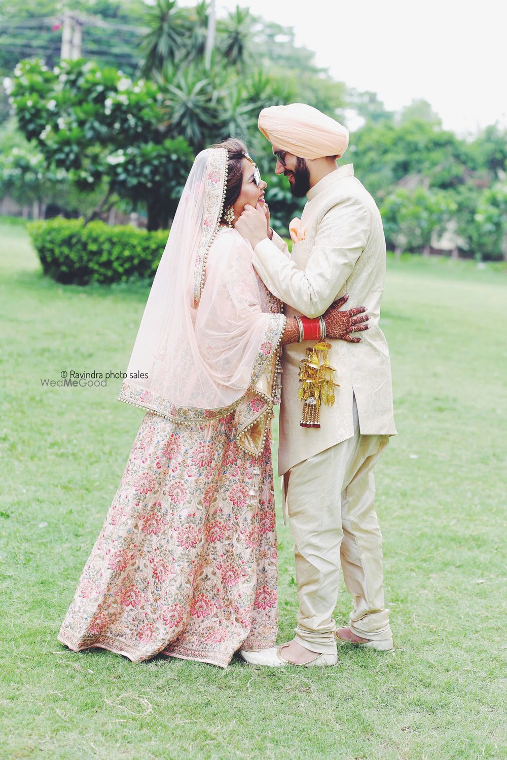 Photo From Couple In Pastels - By Ravindra Photo Sales