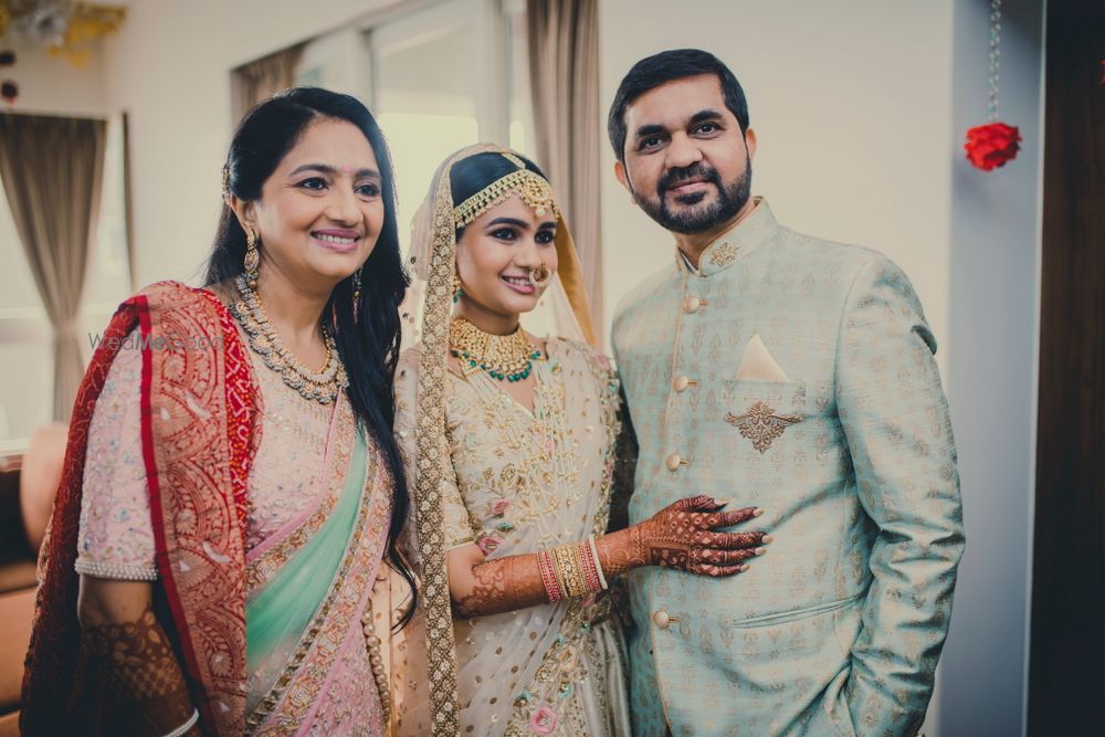 Photo From Dhwani & Harshil Wedding Reception - By Karan Shah Photography