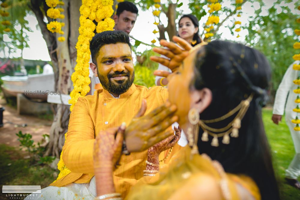 Photo From Shraddha + Pravesh | Haldi - By LightBucket Productions