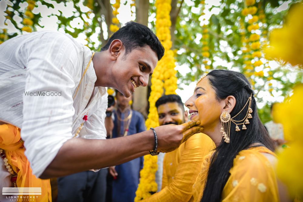 Photo From Shraddha + Pravesh | Haldi - By LightBucket Productions