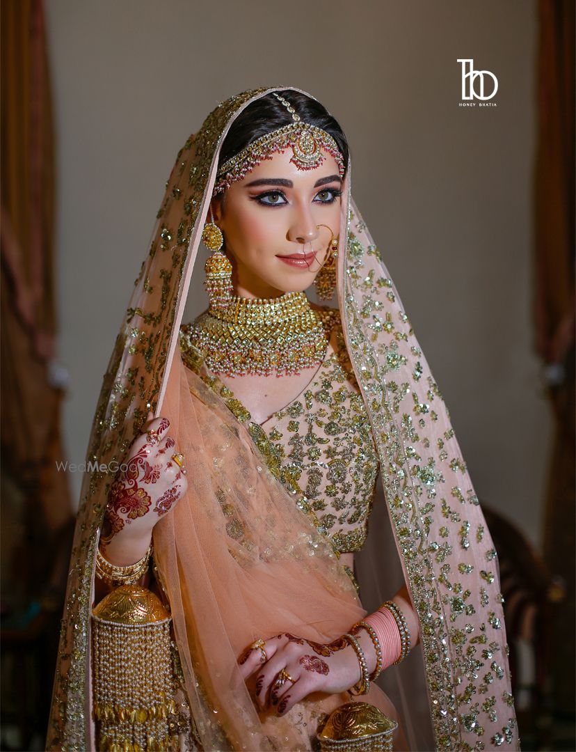 Photo From Bridal Makeup - By Honey Bhatia