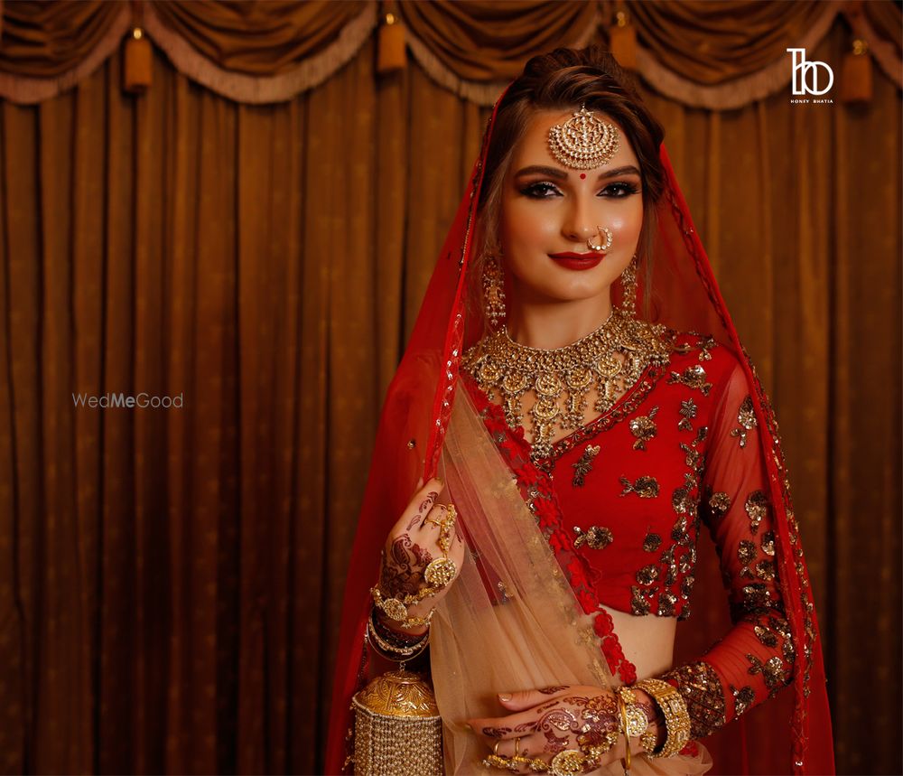 Photo From Bridal Makeup - By Honey Bhatia