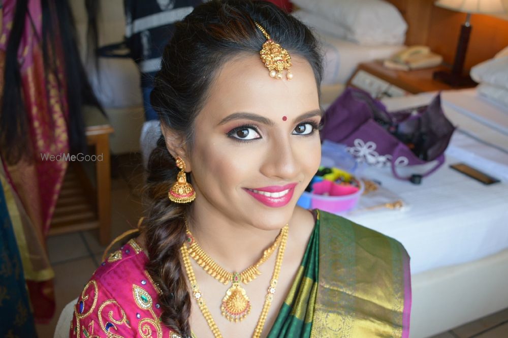 Photo From bridal makeup - By Makeup by Bhanu