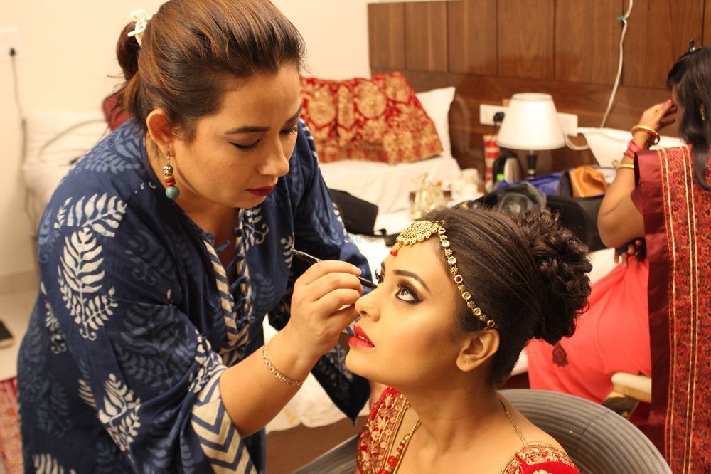 Photo From Bride Pooja - Noida - By Sandhya Arora Makeup Artistry
