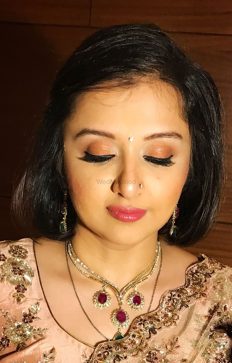 Photo From Basic Party Makeup - By Sandhya Arora Makeup Artistry