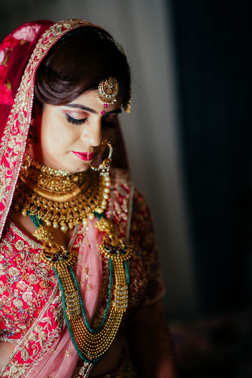 Photo of A bride in a long raani haar