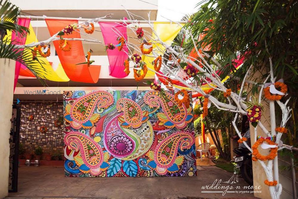 Photo of funky mehendi photo booth