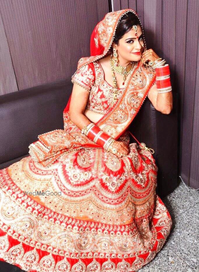 Photo From Bride Surbhi - By Saloni Arora - Makeup Mafia