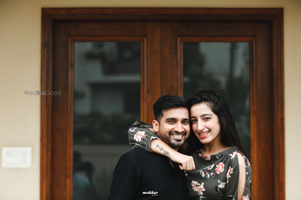 Photo From Pre-Weddings - By Makker Studio