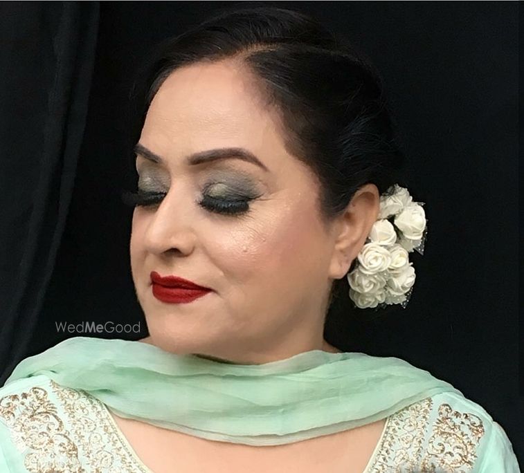 Photo From Party Makeup - By Shweta Rozal Makeovers