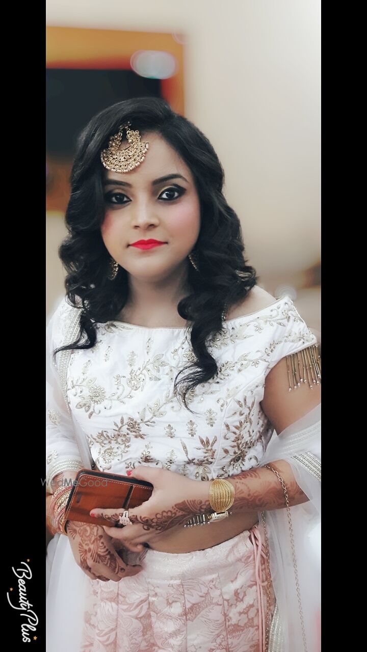 Photo From Bridal Makeup at Looks Beauty Salon and Spa - By Looks Bridal Makeup Salon and Spa