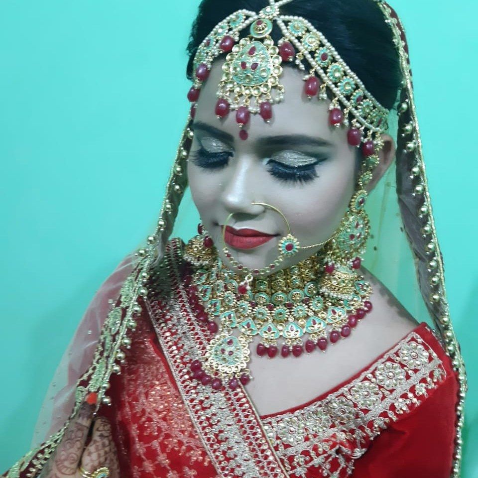 Photo From Bridal Makeup - By Looks Bridal Makeup Salon and Spa